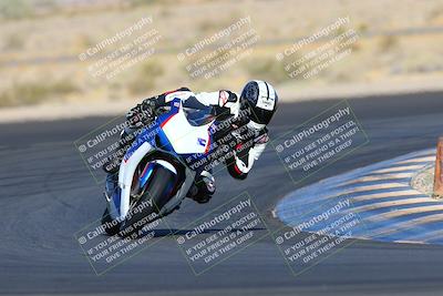 media/Jun-06-2021-TrackXperience (Sun) [[3a8160f73f]]/Level 2/Turn 11 (820am)/